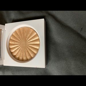OFRA highlighter